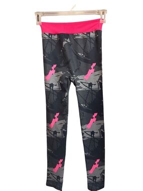 Girls' Pink Accent Black Camo Leggings